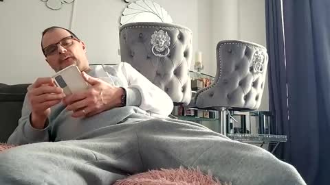 franciscomalin online show from February 6, 9:50 am