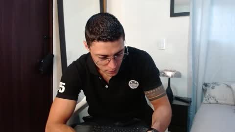 Frank online show from February 9, 6:23 pm