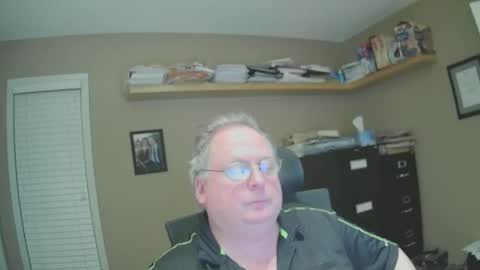 frankie6207 online show from January 3, 8:43 am