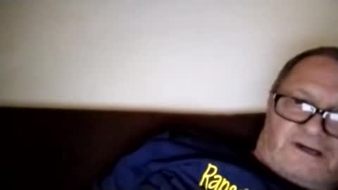 Wolfi online show from November 6, 12:52 pm