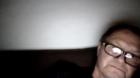 Wolfi online show from November 21, 9:19 am