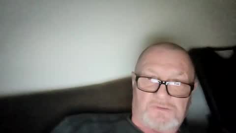 Wolfi online show from February 23, 8:05 am