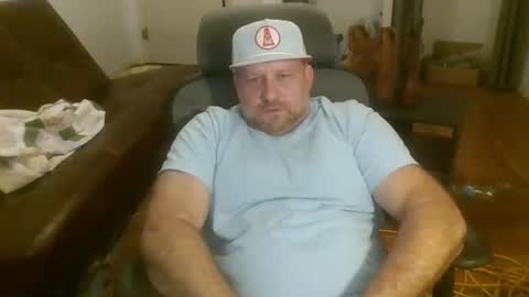 poundyouout1969 online show from March 5, 3:25 am