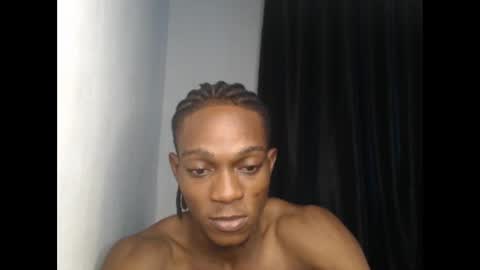 freakyslut30 online show from January 19, 7:26 pm