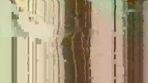 Snapshot of freddy3399 chatting on December 17, 2:44 am freddy3399 online show from December 17, 2:44 am