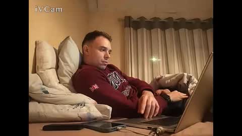 freddy_ardiente online show from November 14, 6:31 pm