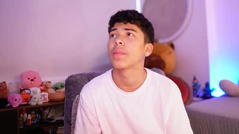 Juan  give it a thumbs up please its important online show from October 2, 11:14 am