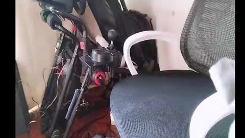 Freddylongo online show from February 20, 11:42 am