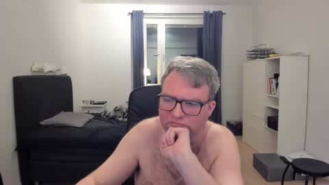 Fredrik online show from January 14, 7:43 pm