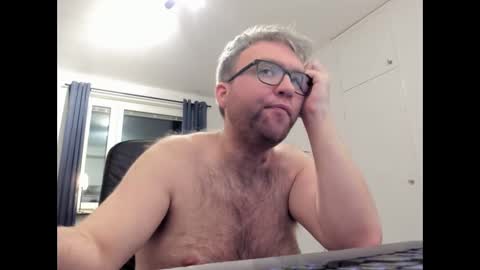 Fredrik online show from January 12, 5:54 pm