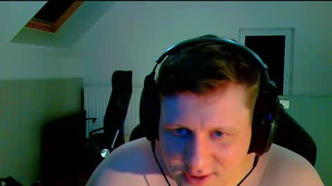 Snapshot of frenchfrieswithmayo chatting on October 3, 6:24 pm French fries online show from October 3, 6:24 pm