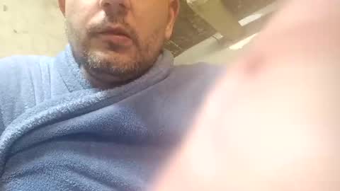 Snapshot of frenchhard0000 chatting on January 2, 12:45 am Horny french hard online show from January 2, 12:45 am