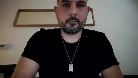 Snapshot of frenchhard0000 chatting on February 26, 9:21 am Horny french hard online show from February 26, 9:21 am