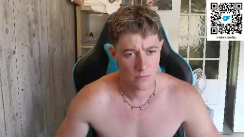 French Horny Bibs online show from June 17, 3:14 pm