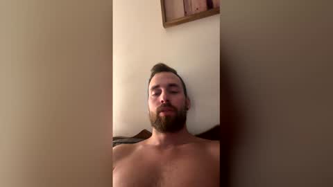 frenchyy710 online show from February 1, 4:22 am