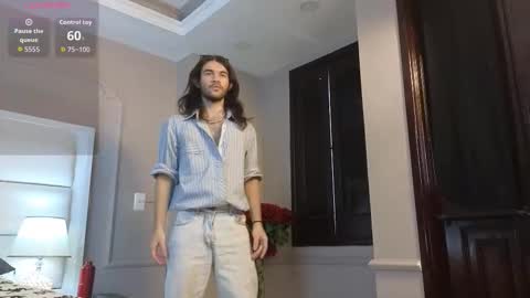 freyrvik online show from October 20, 6:01 pm