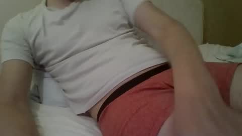 friendly_frank_18 online show from April 19, 9:17 pm