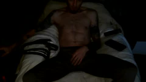 Snapshot of froski666 chatting on January 18, 5:03 am froski666 online show from January 18, 5:03 am