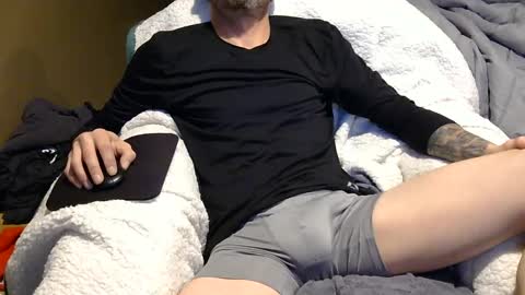 Snapshot of froski666 chatting on January 5, 4:38 pm froski666 online show from January 5, 4:38 pm
