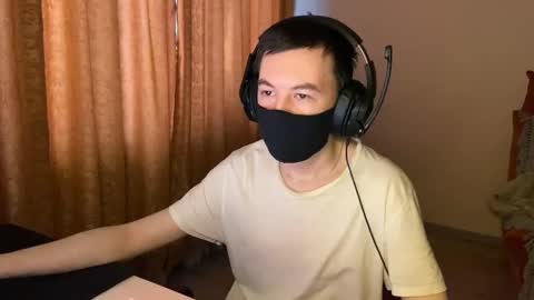 froztai online show from January 6, 1:15 pm