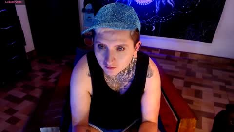          HEHIM  online show from December 17, 4:34 am