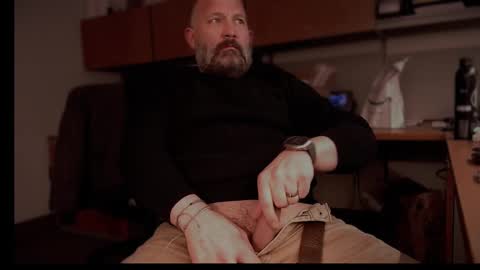 Snapshot of fuckadilf chatting on January 23, 6:35 pm fuckadilf online show from January 23, 6:35 pm
