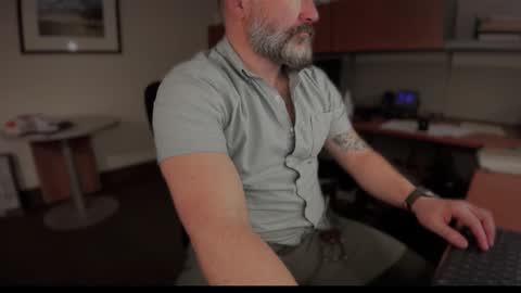 Snapshot of fuckadilf chatting on February 21, 4:05 pm fuckadilf online show from February 21, 4:05 pm