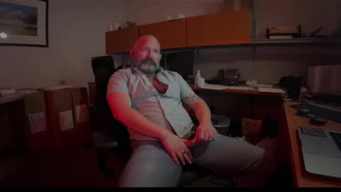 Snapshot of fuckadilf chatting on March 12, 10:59 am fuckadilf online show from March 12, 10:59 am