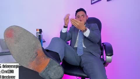 Snapshot of fuckerwate chatting on December 10, 7:54 pm SERGIO THE SEX LAWYER online show from December 10, 7:54 pm