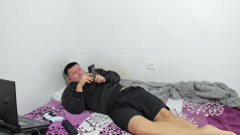 Fuckdirtymen online show from December 24, 11:11 pm