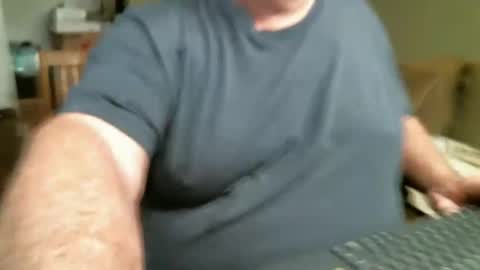 funlovinchub online show from December 22, 4:38 pm