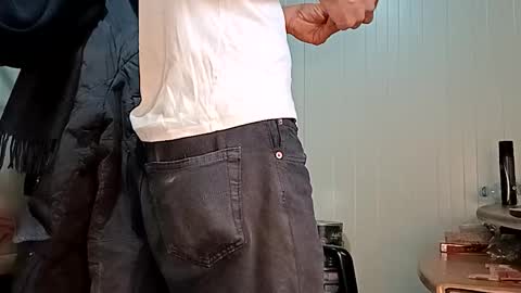 Italian men online show from March 9, 8:18 am