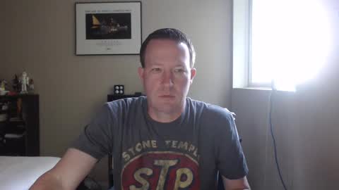 Snapshot of funplaytimesayhello chatting on October 5, 6:56 pm Hello online show from October 5, 6:56 pm