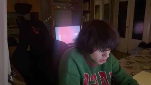 Edward online show from October 2, 12:58 am