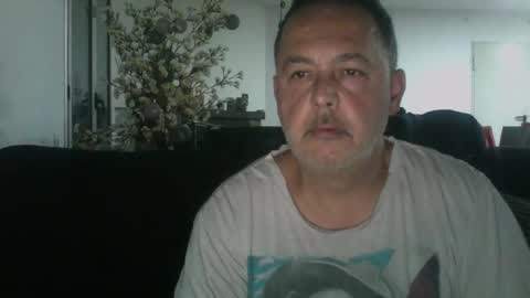 Snapshot of futbolin95 chatting on December 2, 6:08 pm futbolin95 online show from December 2, 6:08 pm