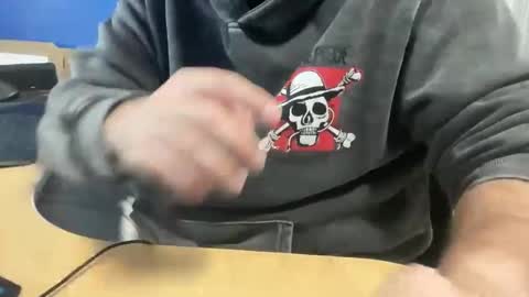 fuzitzu2 online show from November 19, 7:41 am