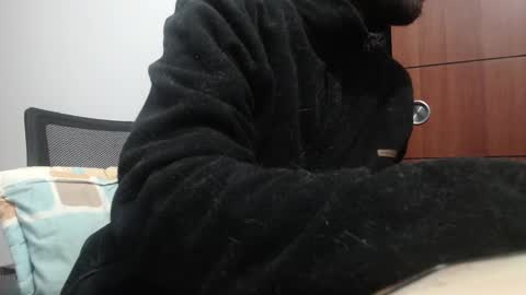 Snapshot of fvckhorneyguy chatting on February 16, 6:32 am andrew online show from February 16, 6:32 am