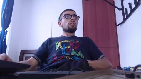 Snapshot of fvckhorneyguy chatting on March 9, 9:57 pm andrew online show from March 9, 9:57 pm