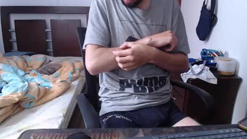 Snapshot of fvckhorneyguy chatting on March 7, 3:18 pm andrew online show from March 7, 3:18 pm
