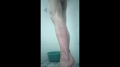 fwfozzxwqhff online show from March 23, 10:05 pm