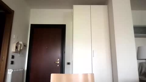 g_o_h4 online show from April 15, 9:31 am