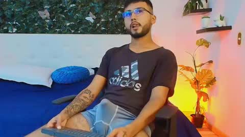 Gabriel  New Model  online show from October 7, 4:16 am