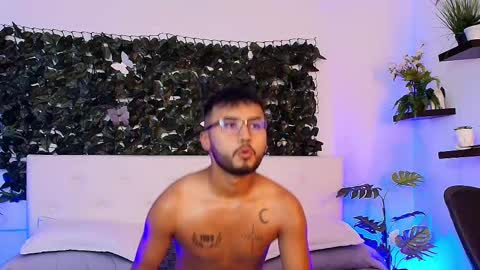 Gabriel  New Model  online show from September 25, 4:00 am