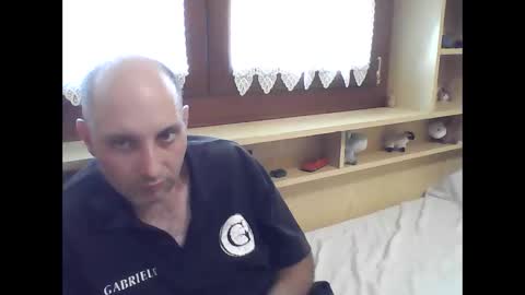 Gabriele online show from October 15, 2:57 pm