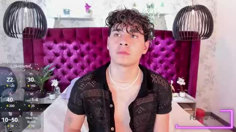 Snapshot of gabriell_ramirez_ chatting on March 7, 3:51 am gabriell_ramirez_ online show from March 7, 3:51 am