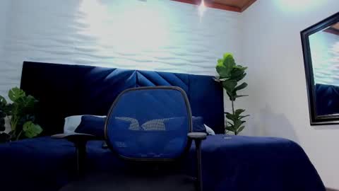 Snapshot of gabriell_ramirez_ chatting on February 11, 3:50 am gabriell_ramirez_ online show from February 11, 3:50 am