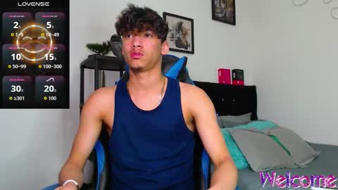 gael_jones online show from November 6, 5:32 am