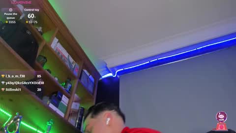Snapshot of gael_williams4 chatting on October 5, 2:26 am Gael Williams online show from October 5, 2:26 am