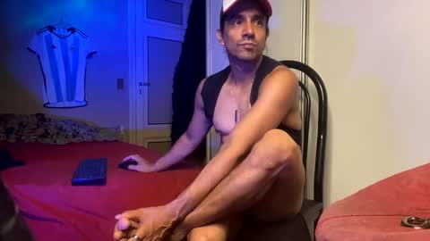 Snapshot of galadriel_021 chatting on December 31, 1:08 pm Adriel online show from December 31, 1:08 pm