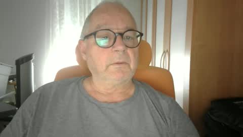 gamin68 online show from October 8, 5:06 pm